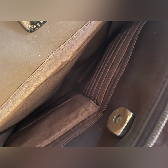 Liz Claiborne purse - Picture 10 of 12